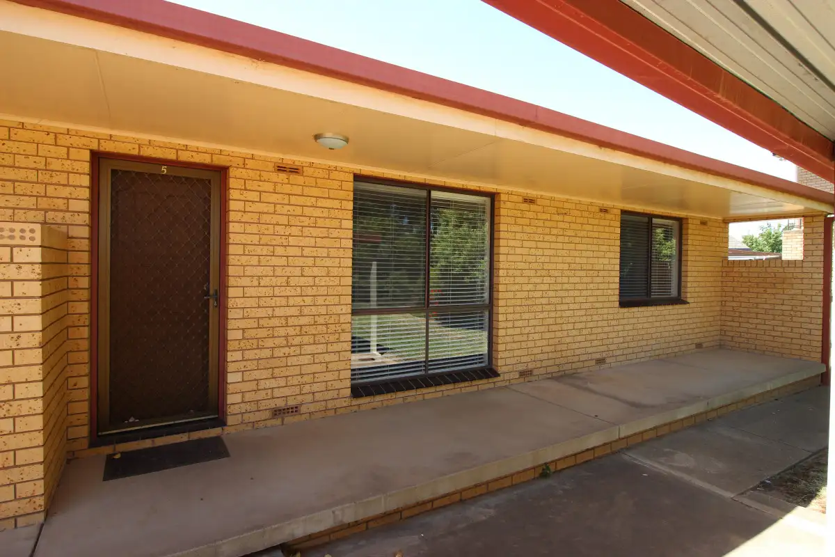 Main view of Homely unit listing, 5/243 Kincaid Street, Wagga Wagga NSW 2650
