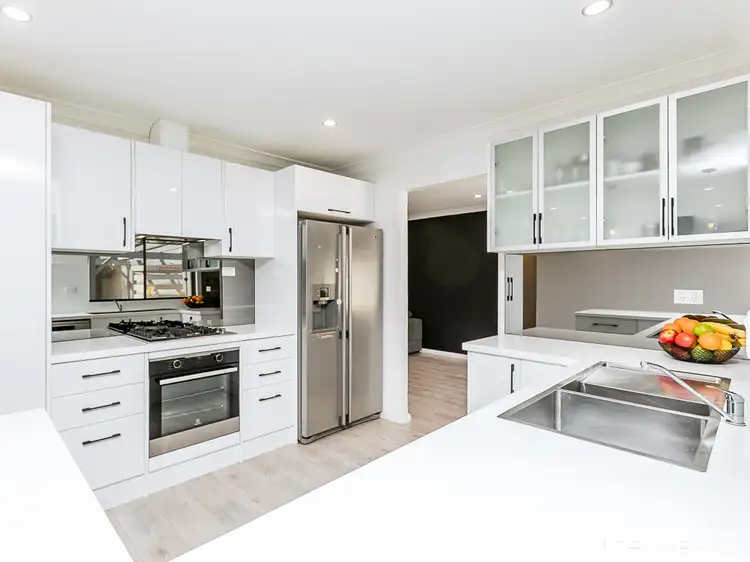 4 Balmain Way, Heathridge WA 6027