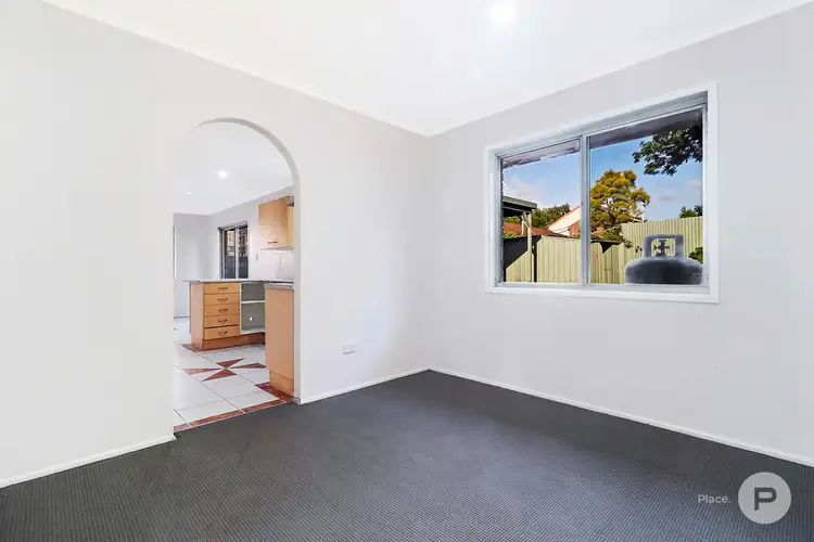 Seventh view of Homely house listing, 15 Saffron Street, Robertson QLD 4109