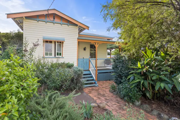57 Gordon Avenue, Newtown QLD 4350