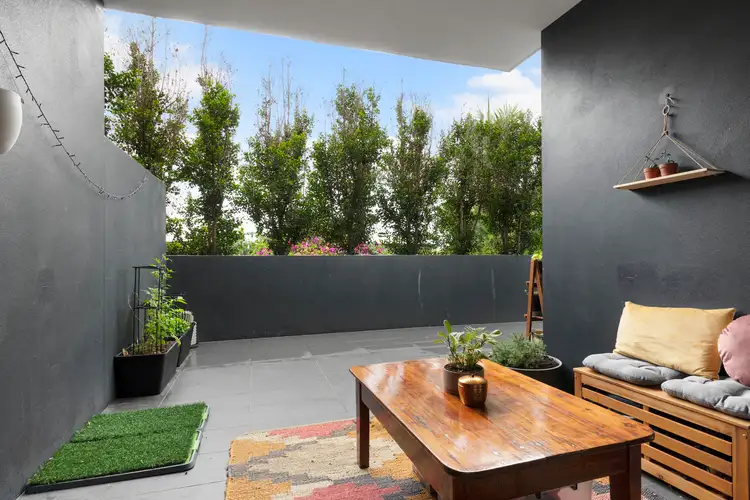 2/28 Chatsworth Road, Greenslopes QLD 4120