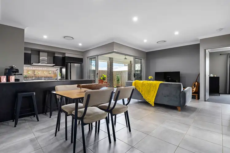 15 Link Street, Narangba QLD 4504