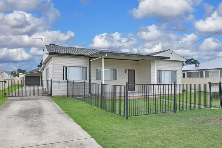 17 Love Street, Cessnock NSW 2325