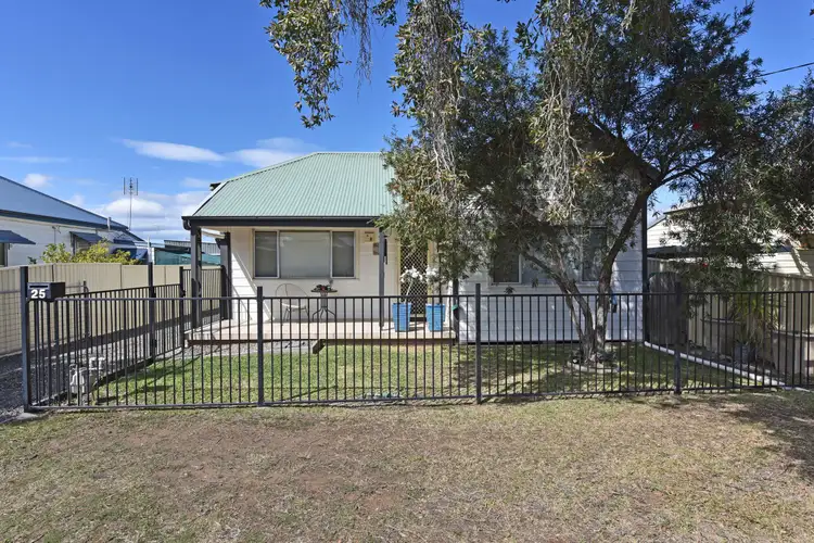 25 Catherine Street, Cessnock NSW 2325