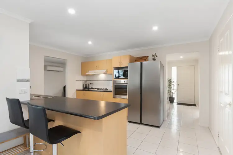 Fourth view of Homely house listing, 34 Postregna Way, Skye VIC 3977
