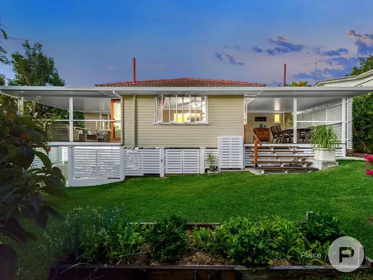 21 Enderby Street, Mount Gravatt East QLD 4122