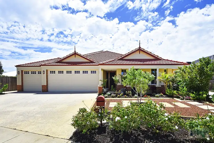 32 Farnborough Parkway, The Vines WA 6069