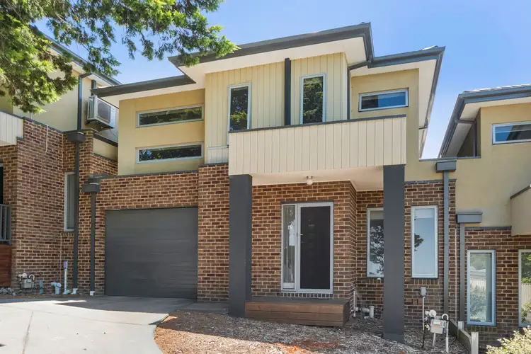 Main view of Homely townhouse listing, 2/41B Culcairn Drive, Frankston South VIC 3199