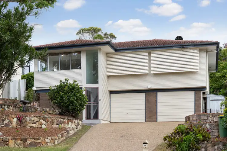 18 Mirbelia Street, Everton Hills QLD 4053