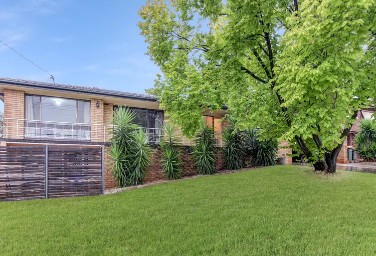 79 Leavenworth Drive, Mount Austin NSW 2650