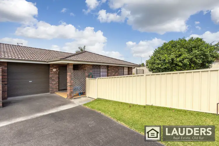 2/2 Kestrel Avenue, Old Bar NSW 2430