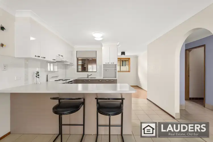 Fifth view of Homely unit listing, 2/2 Kestrel Avenue, Old Bar NSW 2430