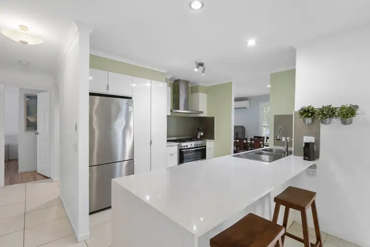 Fourth view of Homely house listing, 4 Bernadette Place, Highland Park QLD 4211