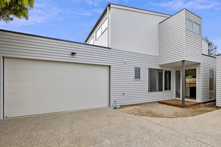 3/60 Geelong Road, Torquay VIC 3228