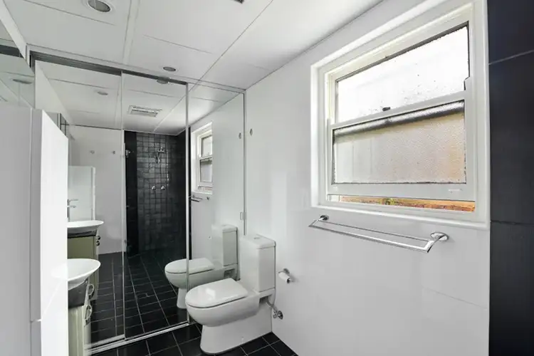 Sixth view of Homely apartment listing, 3/19 Neptune Street, Coogee NSW 2034