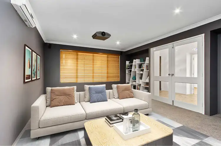 Seventh view of Homely house listing, 6 Deflexa Road, Canning Vale WA 6155