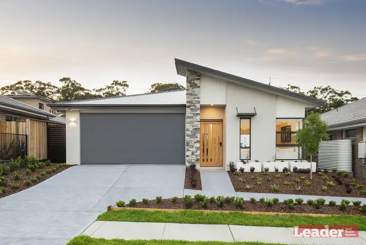 Main view of Homely house listing, 3 Schefflera Street, Craigieburn VIC 3064