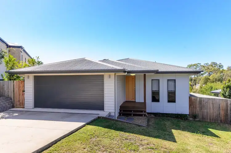 17 Panorama Court, Glen Eden QLD 4680
