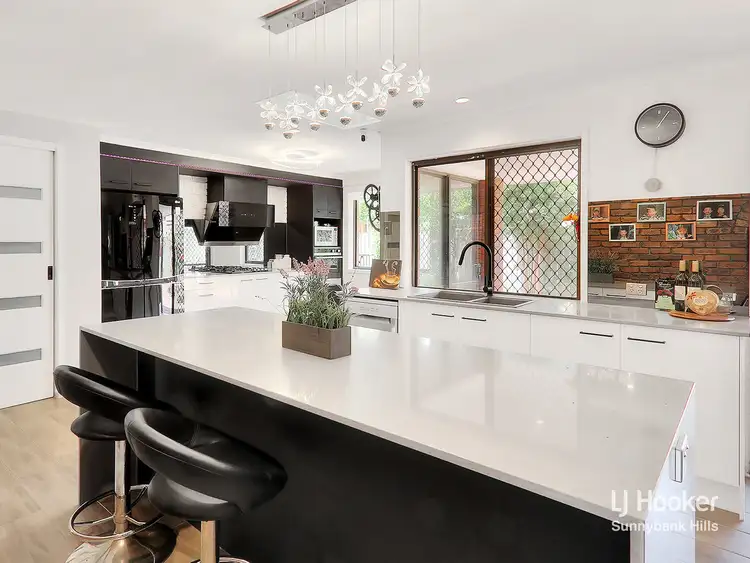 3 Venosa Place, Sunnybank Hills QLD 4109