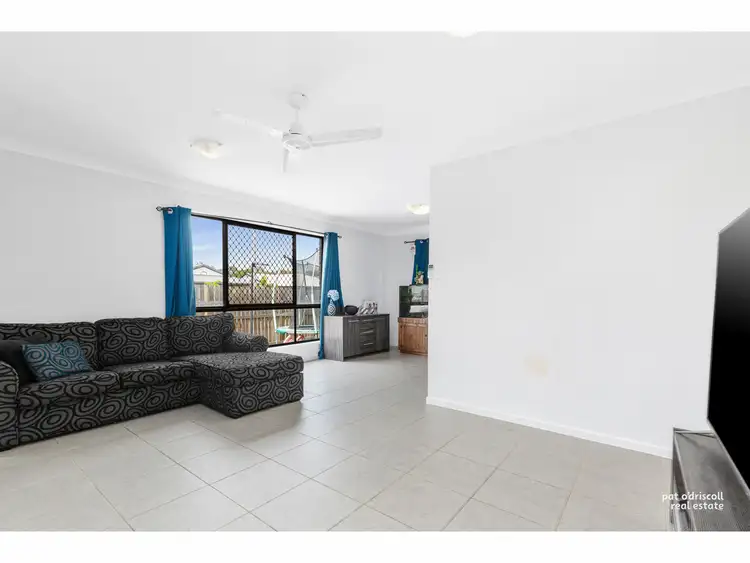 Fourth view of Homely house listing, 2 Jomarant Place, Kawana QLD 4701