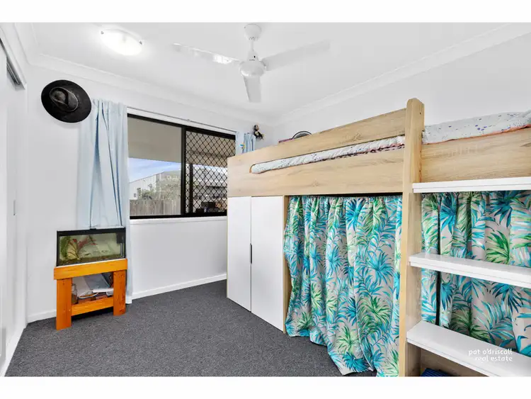 Sixth view of Homely house listing, 2 Jomarant Place, Kawana QLD 4701