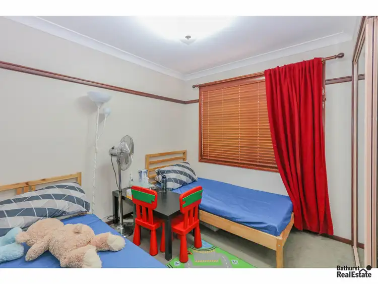 Fifth view of Homely house listing, 17 Trumper Place, Windradyne NSW 2795