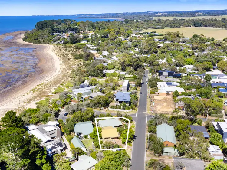 1 Esplanade, Balnarring Beach VIC 3926