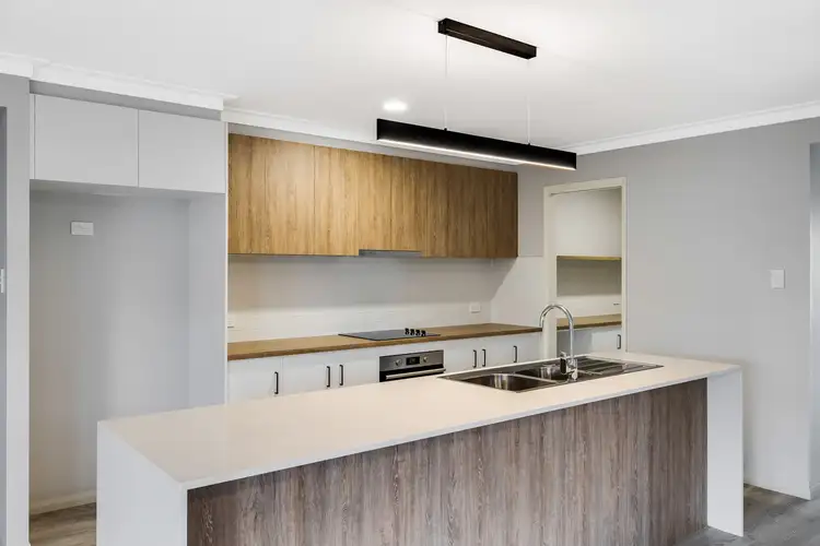 Sixth view of Homely house listing, 8 Madonna Circuit, Middle Ridge QLD 4350