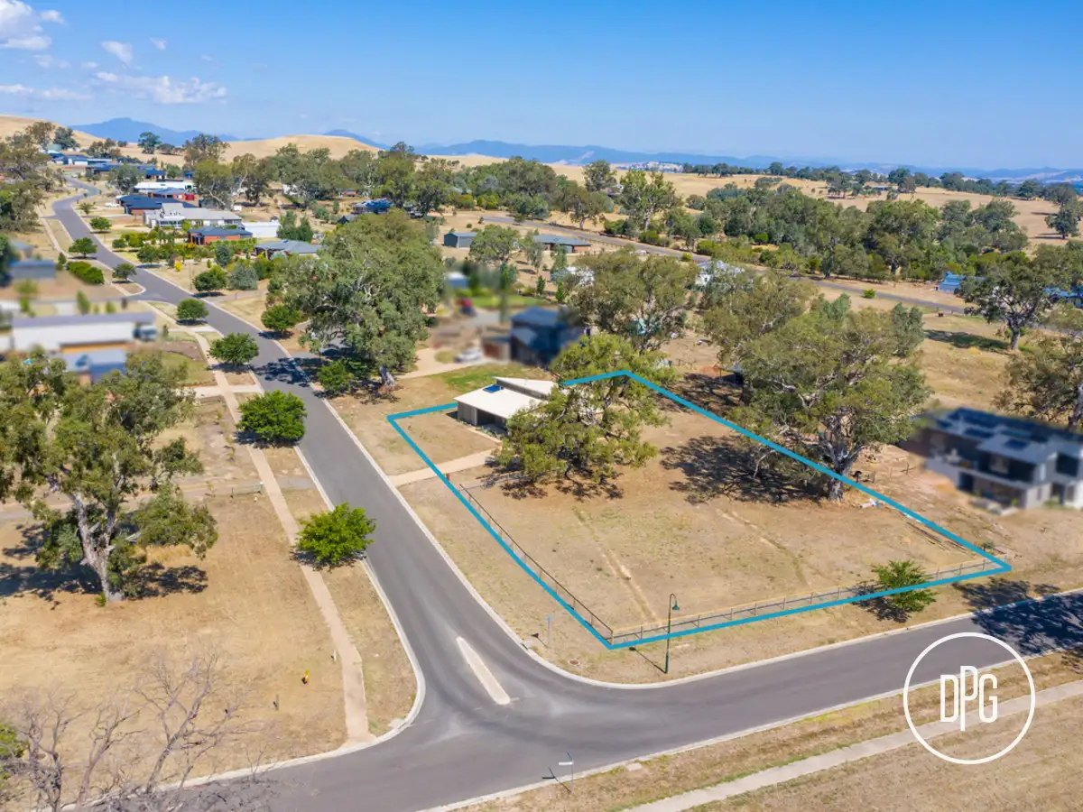 Main view of Homely house listing, 4 Oaksford Drive, Mansfield VIC 3722