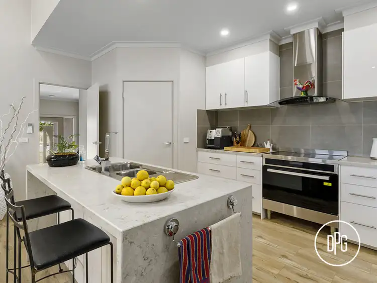 Sixth view of Homely house listing, 4 Oaksford Drive, Mansfield VIC 3722