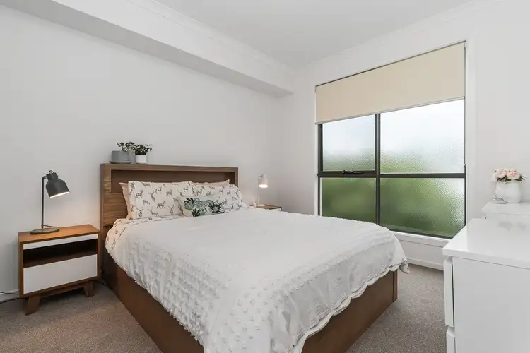 Fourth view of Homely unit listing, 18/10 Queen Street, Hastings VIC 3915