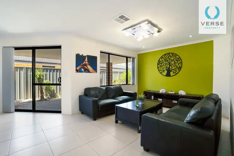 39 Blacksmith Street, Queens Park WA 6107