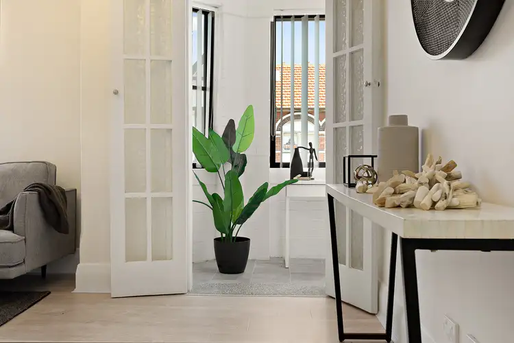 Fifth view of Homely apartment listing, 5/162 Bondi Road, Bondi NSW 2026