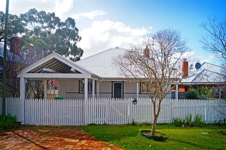 13 Grafton Road, Bayswater WA 6053
