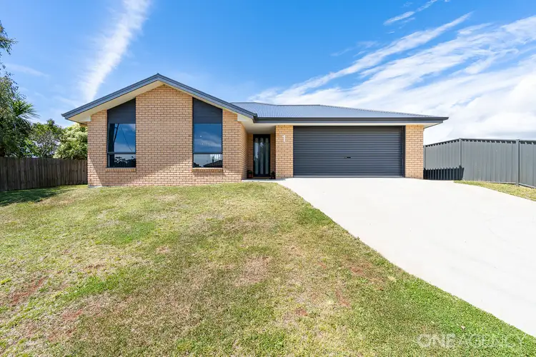 1 Nairana Avenue, Shorewell Park TAS 7320