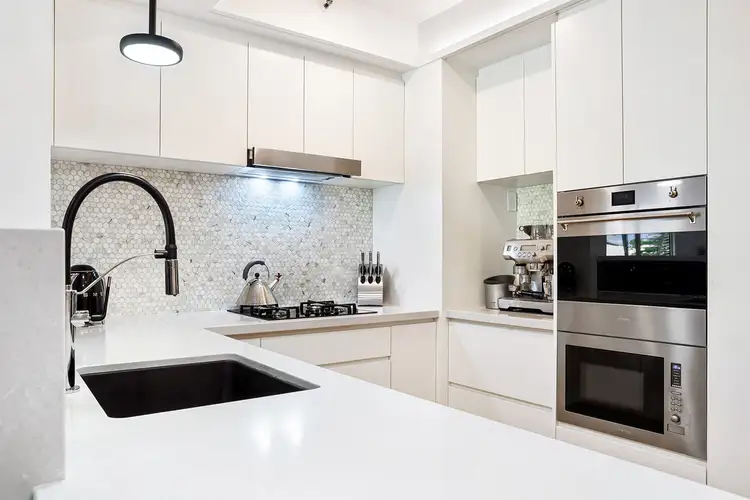 Sixth view of Homely apartment listing, 1022/1 Lennie Avenue, Main Beach QLD 4217