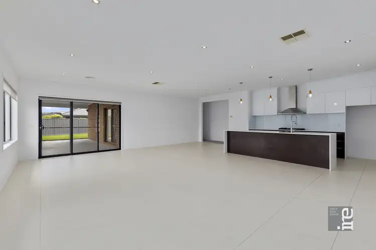 Fourth view of Homely house listing, 5 Maple Circuit, Wangaratta VIC 3677