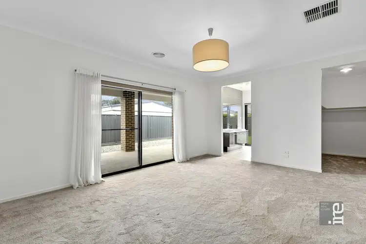 Sixth view of Homely house listing, 5 Maple Circuit, Wangaratta VIC 3677