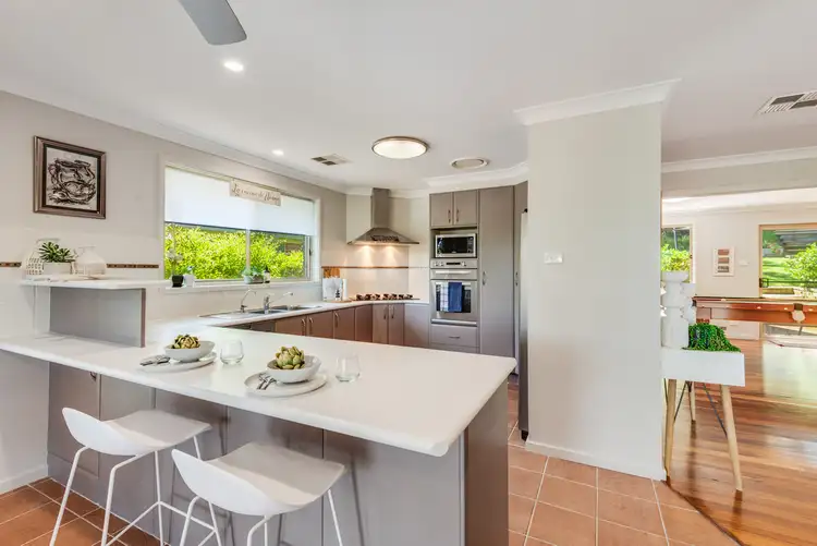 Second view of Homely house listing, 14 Crestview Place, Lisarow NSW 2250