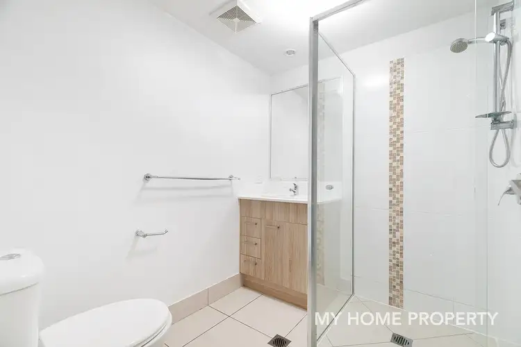 Fourth view of Homely apartment listing, 7/425 Pine Ridge Road, Runaway Bay QLD 4216