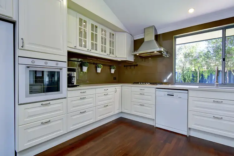 Second view of Homely house listing, 5 Shadyglen Mews, Edgewater WA 6027
