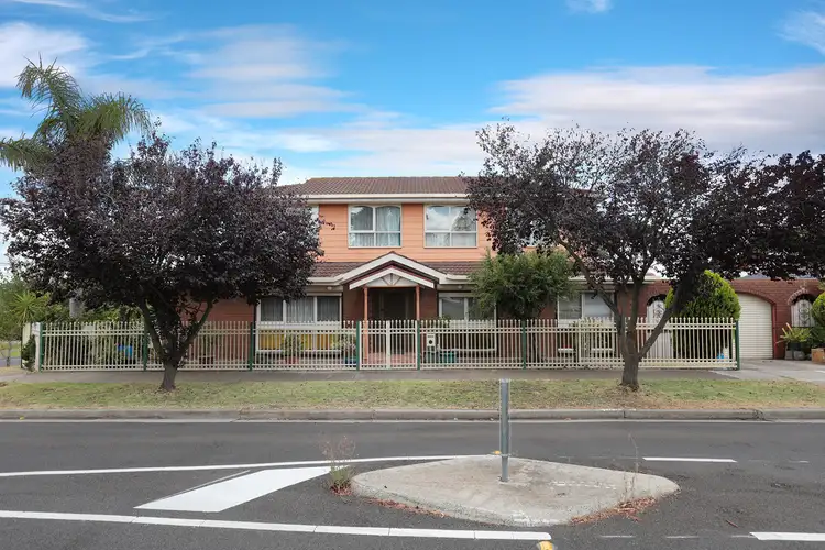 8 Calder Court, Sunshine West VIC 3020