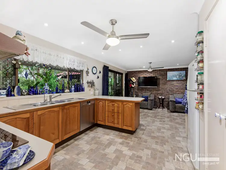 Sixth view of Homely house listing, 5 Corumbene Close, Karana Downs QLD 4306