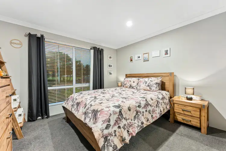 Second view of Homely house listing, 6 Gecko Way, Banksia Grove WA 6031