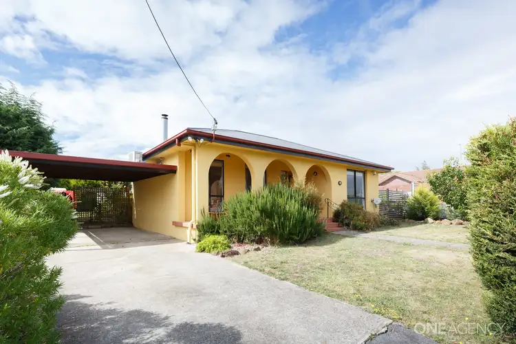 6 Mallard Place, Newnham TAS 7248