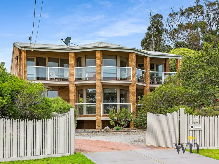 18 Barrow Street, Mount Martha VIC 3934