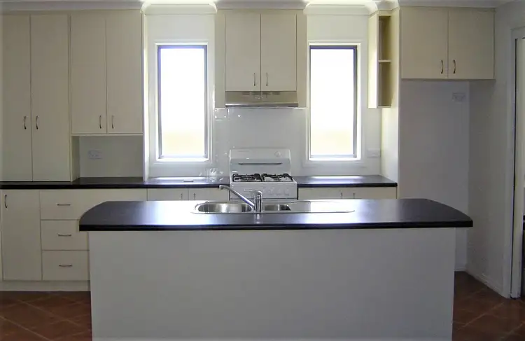 Second view of Homely townhouse listing, 2/3 St Andrews Road, Shepparton VIC 3630