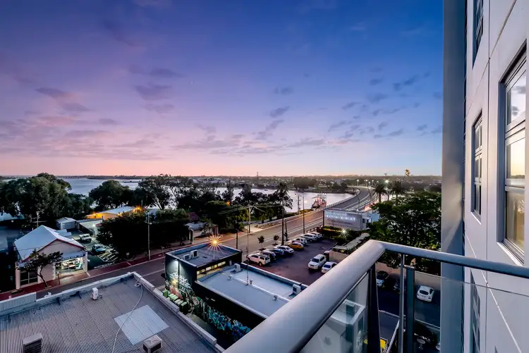 Fifth view of Homely unit listing, 18/1 Barracks Lane, Mandurah WA 6210