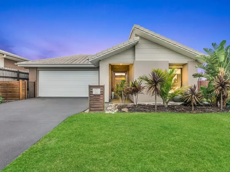 13 Butterfly Way, Ripley QLD 4306