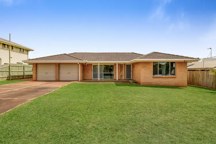 19 Knockator Crescent, Centenary Heights QLD 4350
